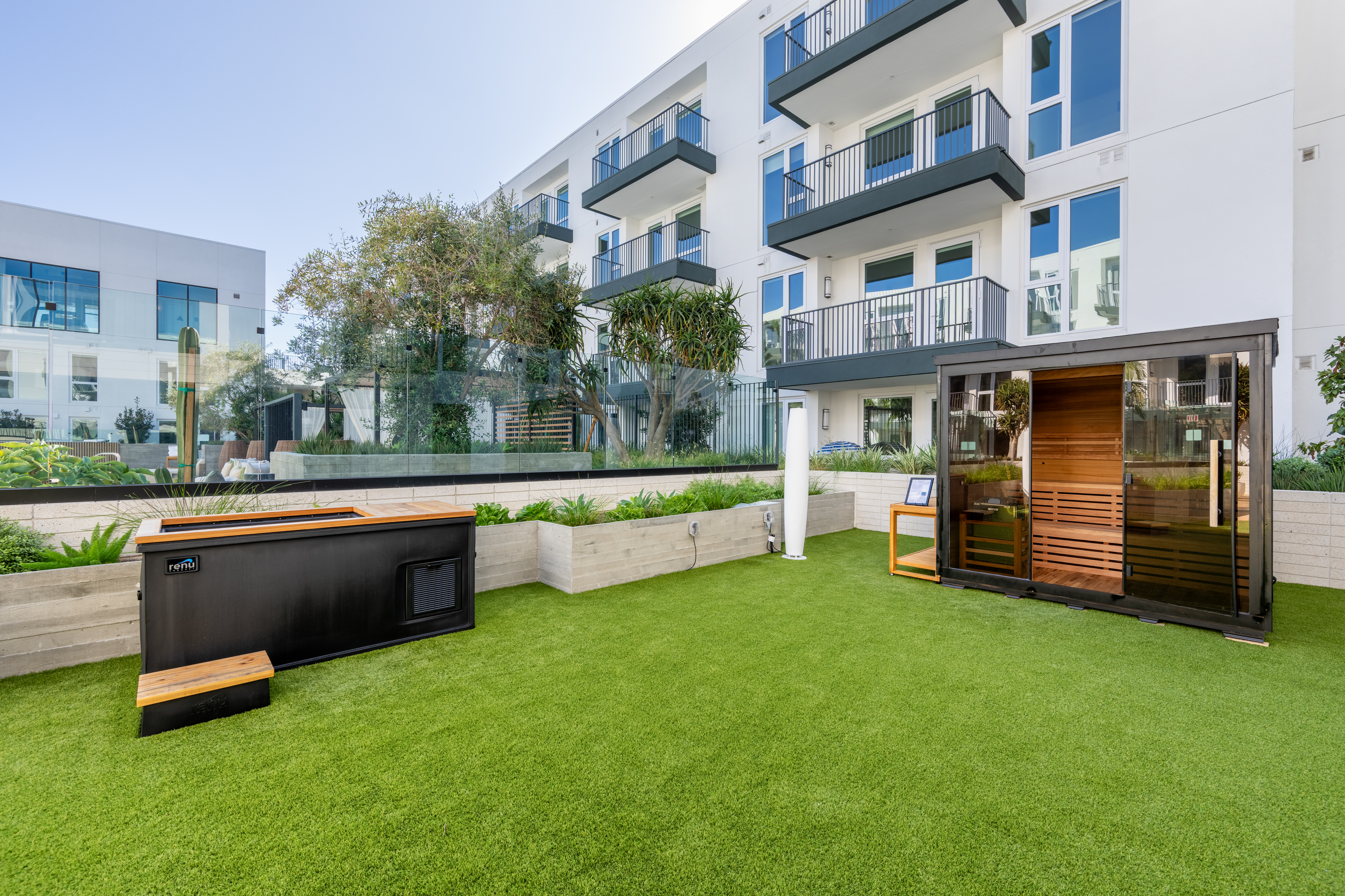 Sauna and Cold Plunge at Overland & Ayres in West LA